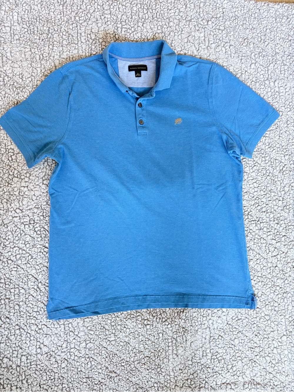 Banana Republic Men’s Sky Blue Polo Shirt